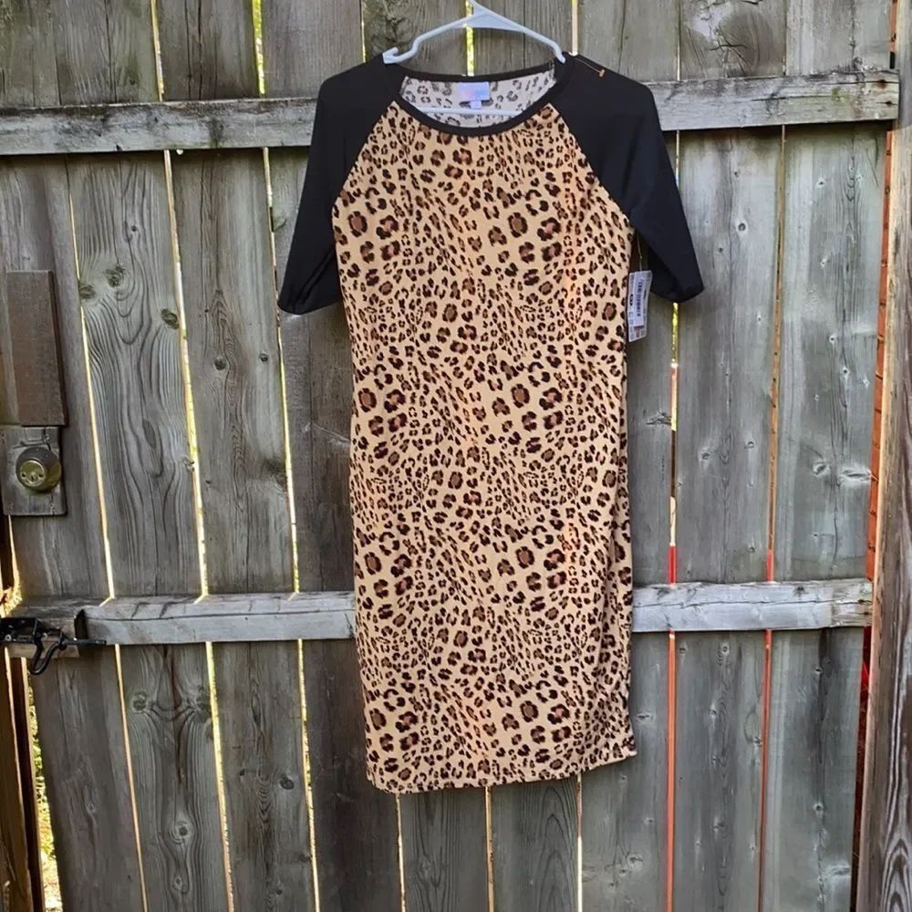 Lularoe Leopard Print dress sz. S NWT